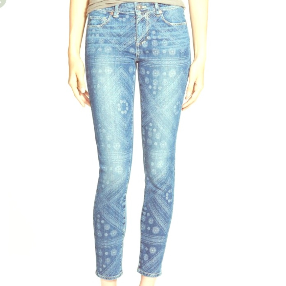 Flash Sale! Paige Verdugo Ankle cropped skinny